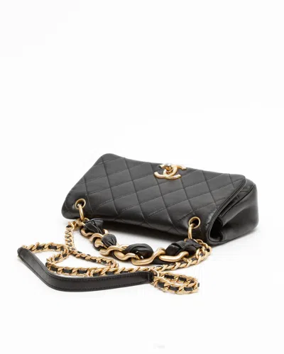 Pre-owned Chanel Classic Small Chain Flap Bag In Black