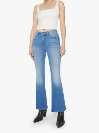 Mother The Weekender Layover Jeans In Blue In Blue