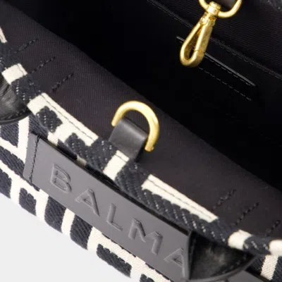 Balmain B