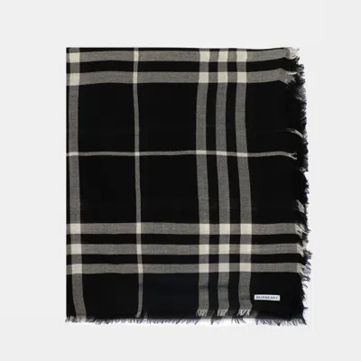 Burberry Giant Check Scarf