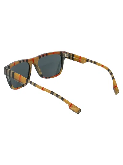 Burberry Top Black On Vintage Check Acetate Sunglasses In Black