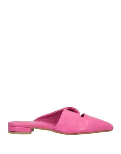 Essential L.a.b. Essential L. A.b. Woman Mules & Clogs Magenta Size 6 Leather