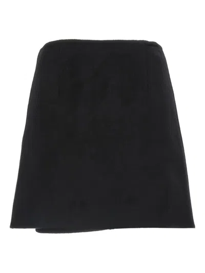 Ermanno Scervino Elegant Skirt Made From Virgin Wool Featuring Jewel Details