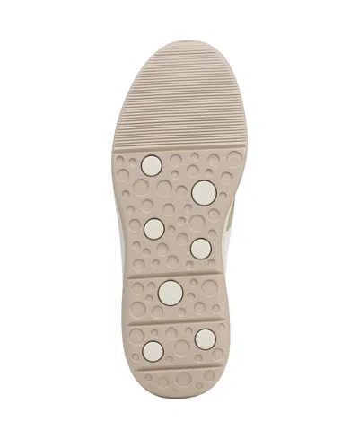 Lifestride Teamplayer Sneaker In Gold