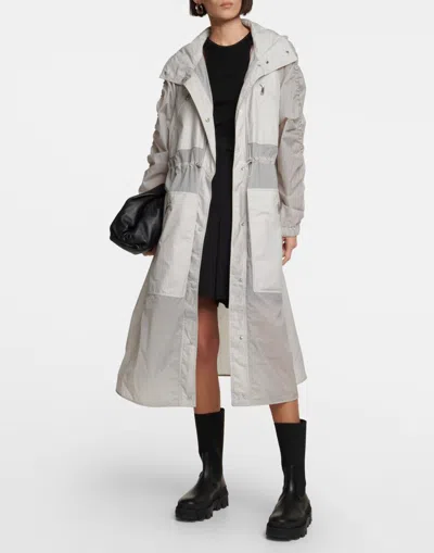Moncler Potet Logo Parka Raincoat In Neutral