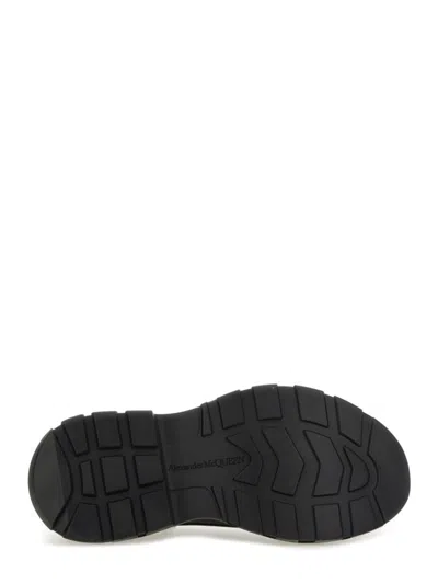 Alexander Mcqueen Tread Slick Logo Sneaker In Black