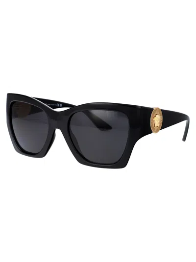 Versace Logo-plaque Cat-eye Frame Sunglasses In Black