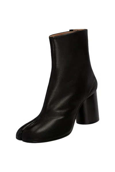 Maison Margiela Ankle Block Heel Round Toe Boots In Black