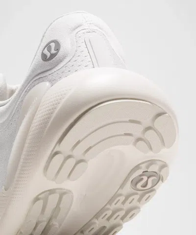 Lululemon Women's Beyondfeel Running Shoe