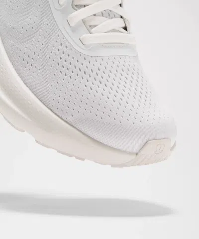Lululemon Women's Beyondfeel Running Shoe