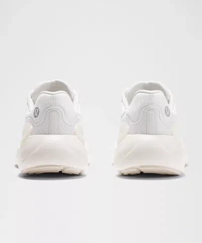Lululemon Men's Beyondfeel Running Shoe