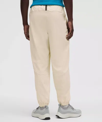 Lululemon Men's Lightweight Woven Jogger