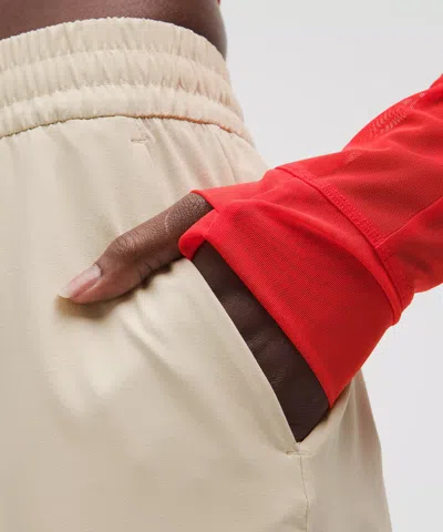 Lululemon Women's Lightweight Woven Jogger
