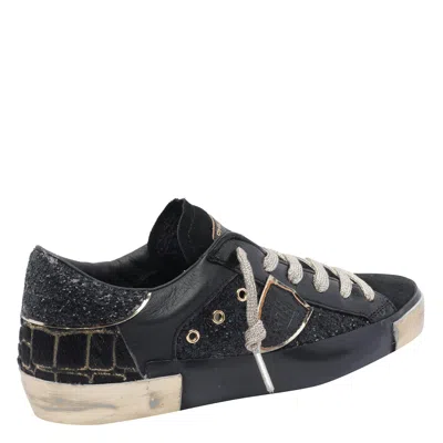 Philippe Model Shiny Leather Low Top Sneakers In Black