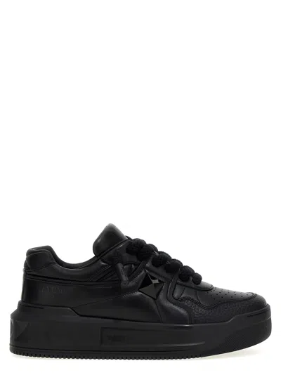 Valentino One Stud Xl Leather Low-top Sneakers In Black