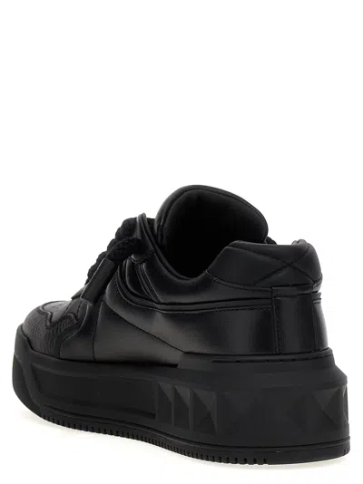 Valentino One Stud Xl Leather Low-top Sneakers In Black