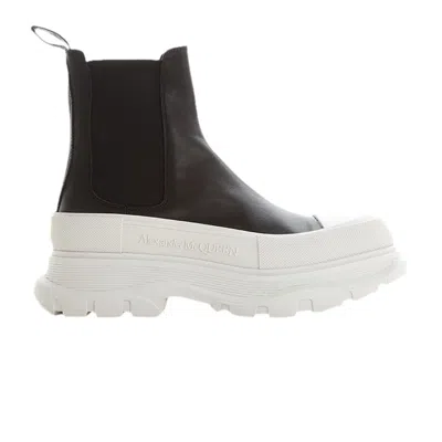 Pre-owned Alexander Mcqueen Tread Slick Boots 'black White' | Men's Size 40