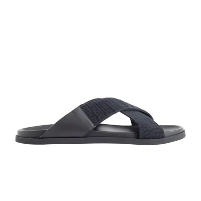 Pre-owned Givenchy Crossed Straps Slide 'black' | Men's Size 39