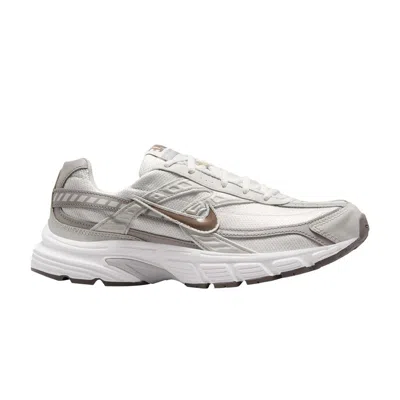 Pre-owned Nike Wmns Initiator 'phantom Mink Brown' | Cream | Women's Size 13