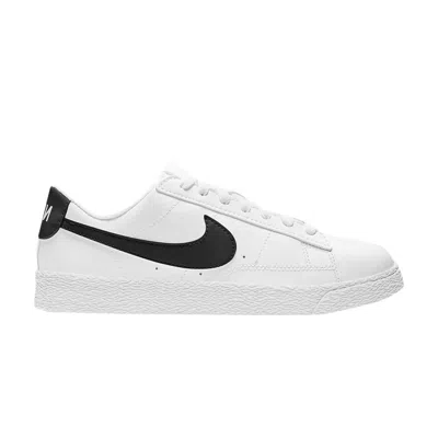 Pre-owned Nike Blazer Low Gs 'white Black' | Kid's Size 6