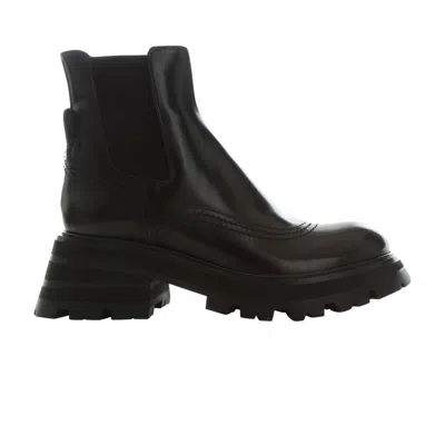 Pre-owned Alexander Mcqueen Wmns Wander Chelsea Boot 'black' 2021 | Women's Size 40