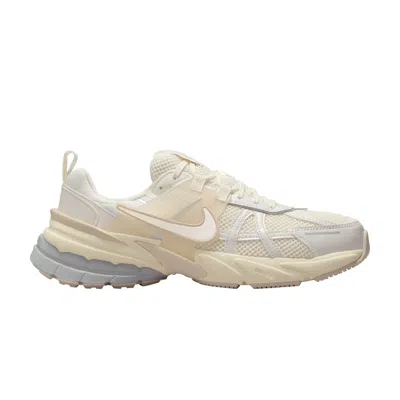 Pre-owned Nike Wmns V2k Run 'pale Ivory' | Cream | Women's Size 9 In White