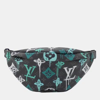 Pre-owned Louis Vuitton Monogram Eclipse (lv Graffiti Vert) Discovery Bumbag Pm Waist Bag