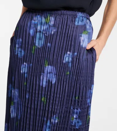 Vince Poppy Blur Plissé Midi Skirt In Blue