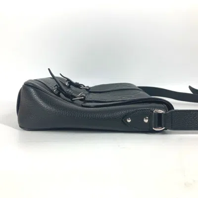 Pre-owned Gucci Black Leather Messenger Bag Shoulder Bag ()