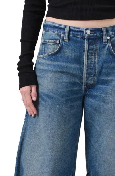 Citizens Of Humanity Horseshoe Superhigh Waist Raw Hem Crop Barrel Jeans