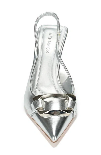 Berness Cindy Slingback Pump