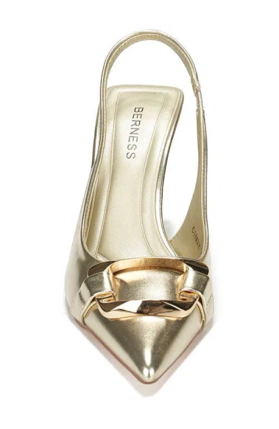 Berness Cindy Slingback Pump