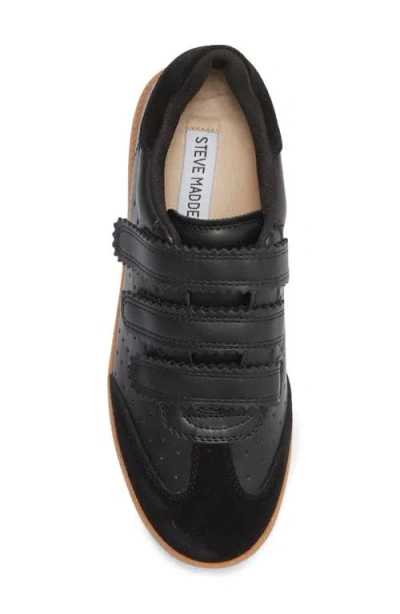 Steve Madden Momentum Sneaker