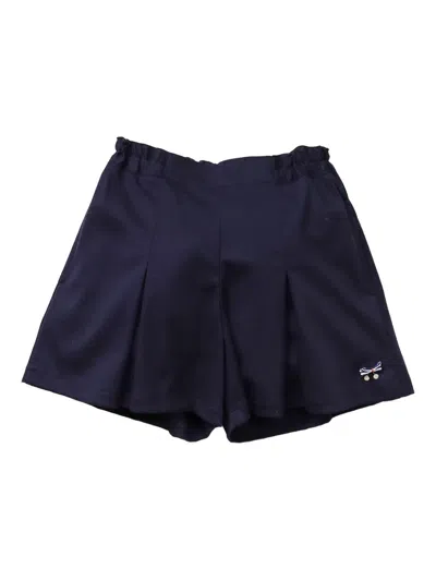 Familiar Pleated-details Elasticated-waist Shorts In Black