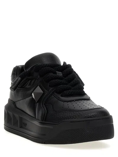 Valentino One Stud Xl Leather Low-top Sneakers In Black