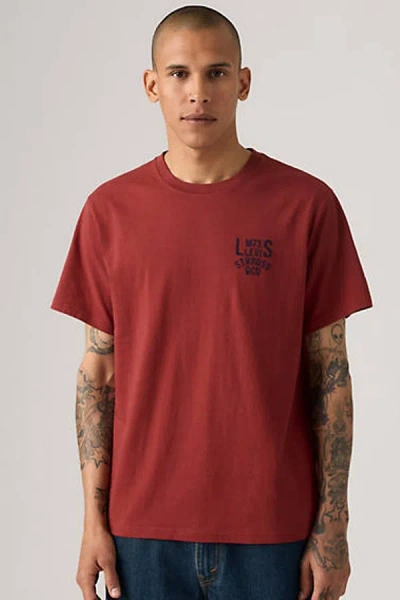 Levi's Relaxed Graphic Tee In Red