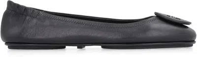 Tory Burch Logo-plaque Leather Ballerina Pumps In Black