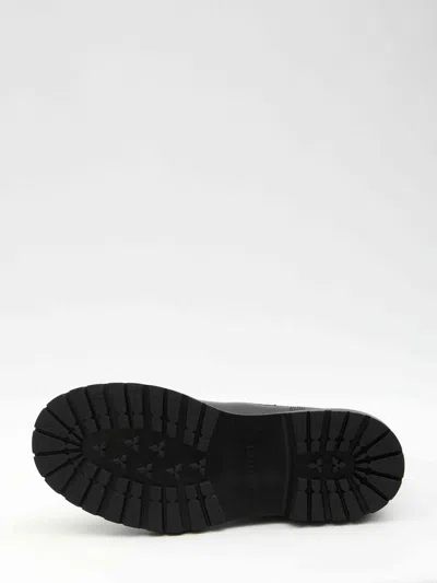 Gucci Round Toe Leather Chelsea Boots With Web In Black