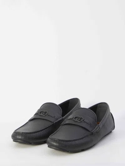 Gucci Pebbled Leather Driver Moccasins With Visible Stitching In Gray