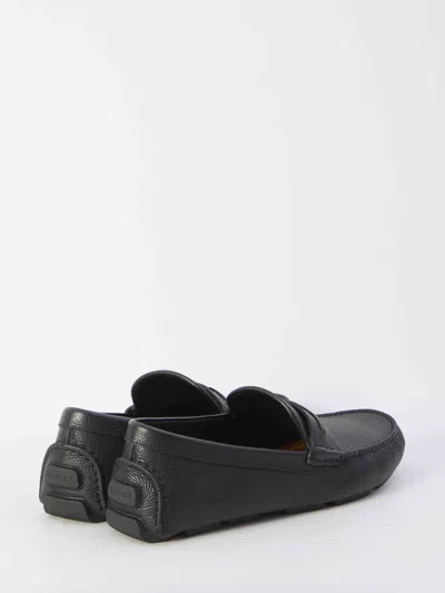Gucci Pebbled Leather Driver Moccasins With Visible Stitching In Gray