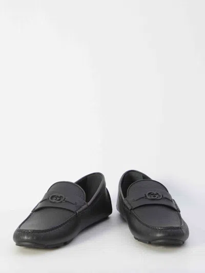 Gucci Pebbled Leather Driver Moccasins With Visible Stitching In Gray