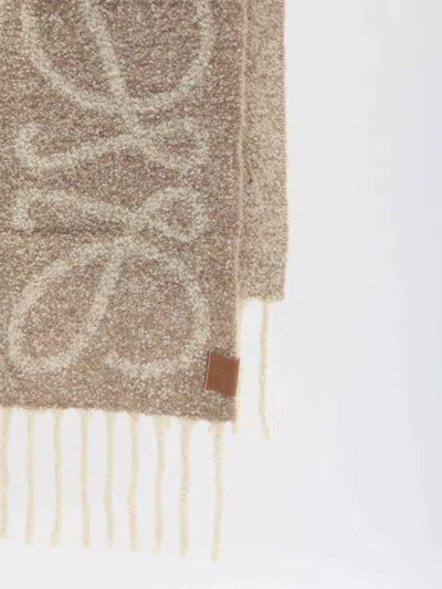 Loewe Anagram Scarf In Alpaca And Wool In Neutral