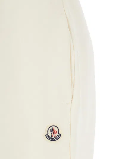 Moncler Relaxed Fit Cotton Trousers With Subtle Logo Detail In White