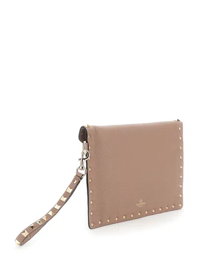 Valentino Garavani Women Medium Flat Pouch | Rockstud | Vitello Stampa Alce/platinum Studs