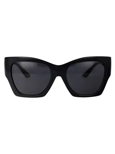 Versace Logo-plaque Cat-eye Frame Sunglasses In Black