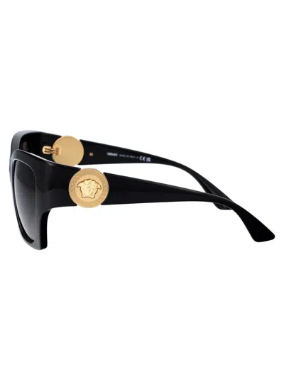 Versace Logo-plaque Cat-eye Frame Sunglasses In Black