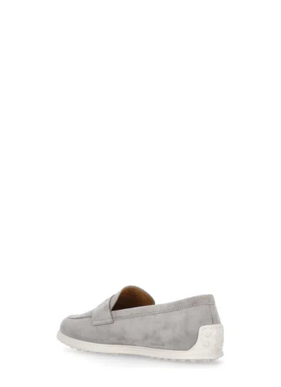 Tod's Flat Shoes