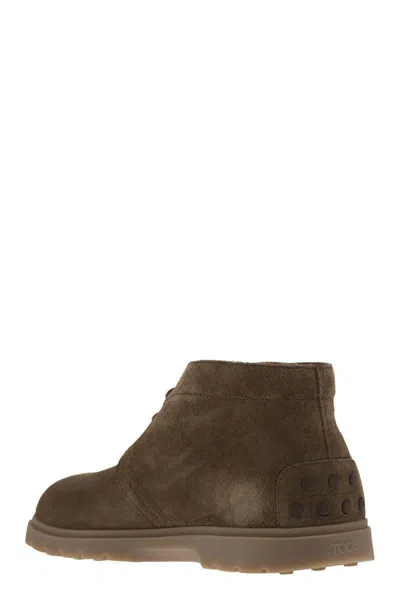 Tod's Men Suede Leather Boots In Brown