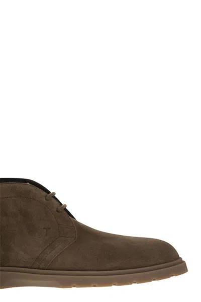 Tod's Men Suede Leather Boots In Brown