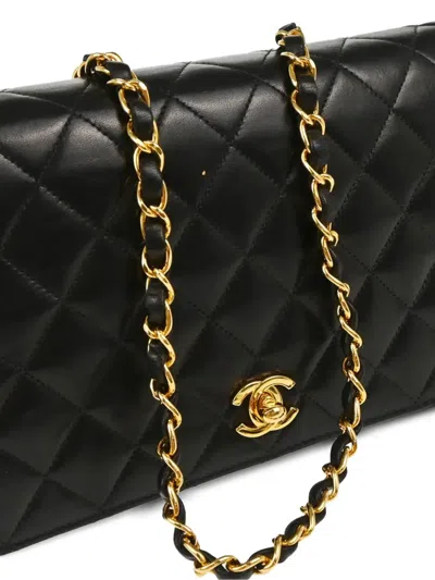 Pre-owned Chanel 2000 Small Turn-lock Full Flap Shoulder Bag